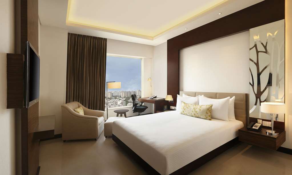 Doubletree By Hilton Gurugram Baani Square