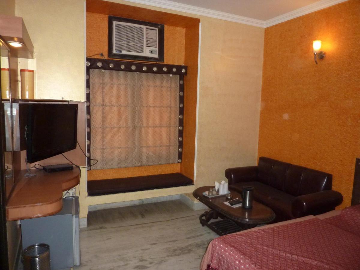 Hotel Rama Residency