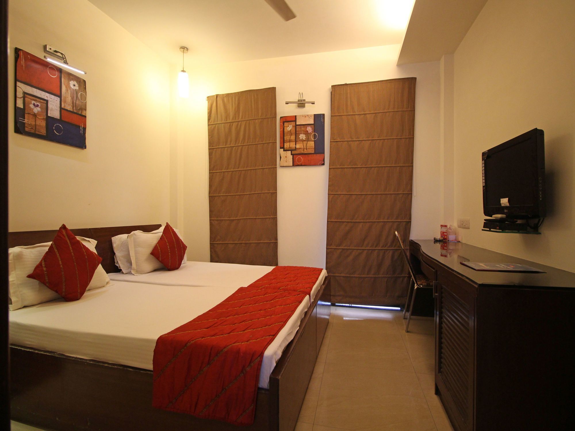 Hotel Oyo 6018 Ethnic Facilities Gurgaon