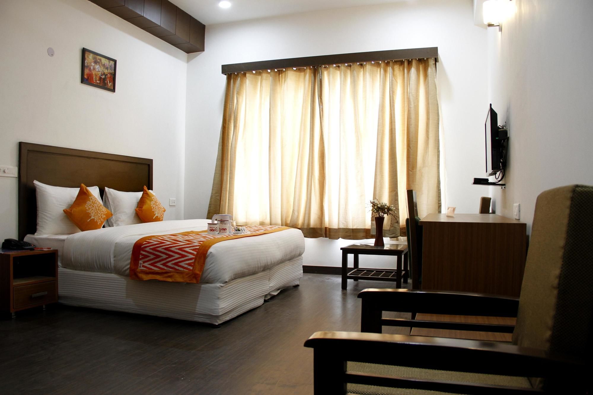 Hotel Oyo Sector 15 Part 2 3*