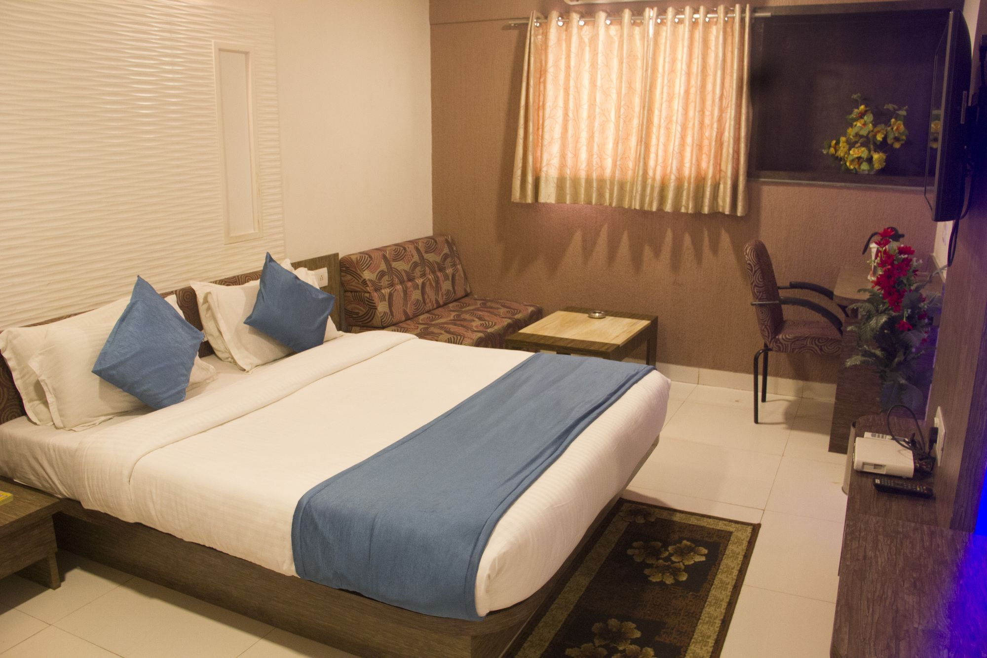Hotel Fabhotel Zap Sohna Road Gurgaon