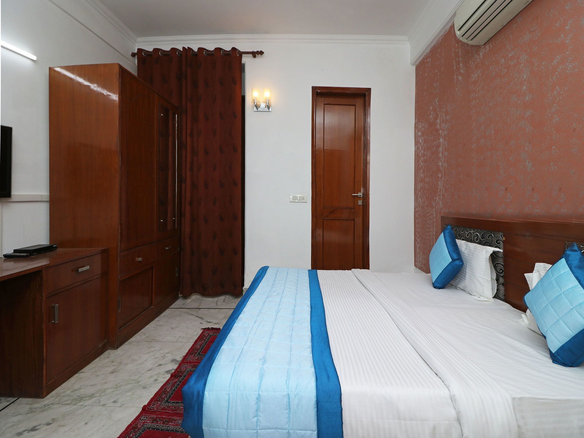 Hotel Oyo 11434 Ab Residency