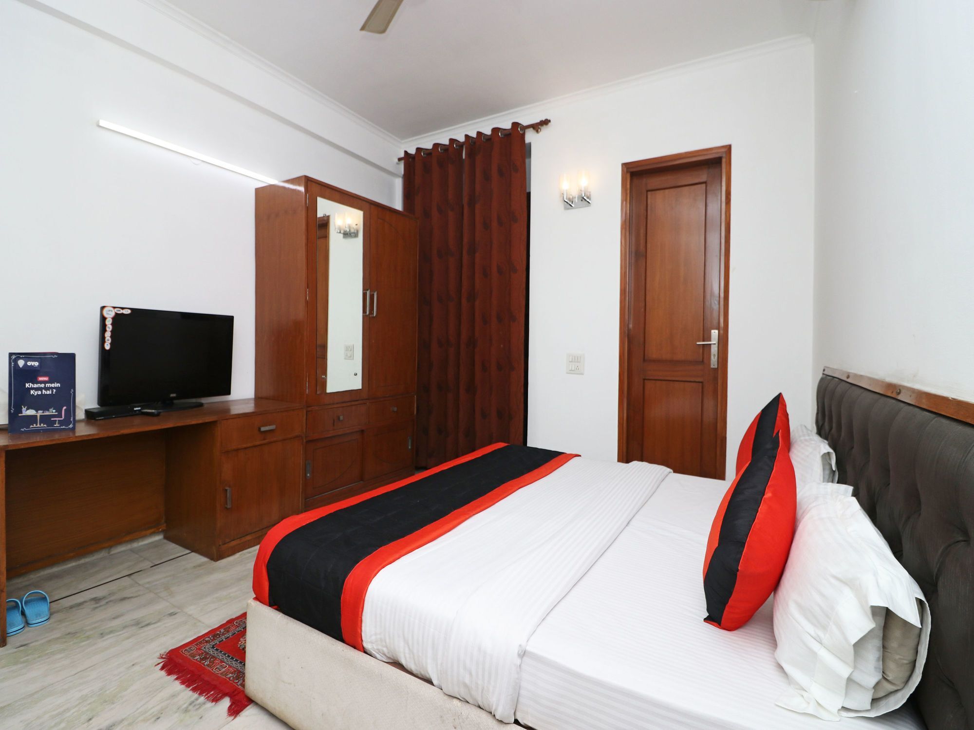 Oyo 11434 Ab Residency Hotel