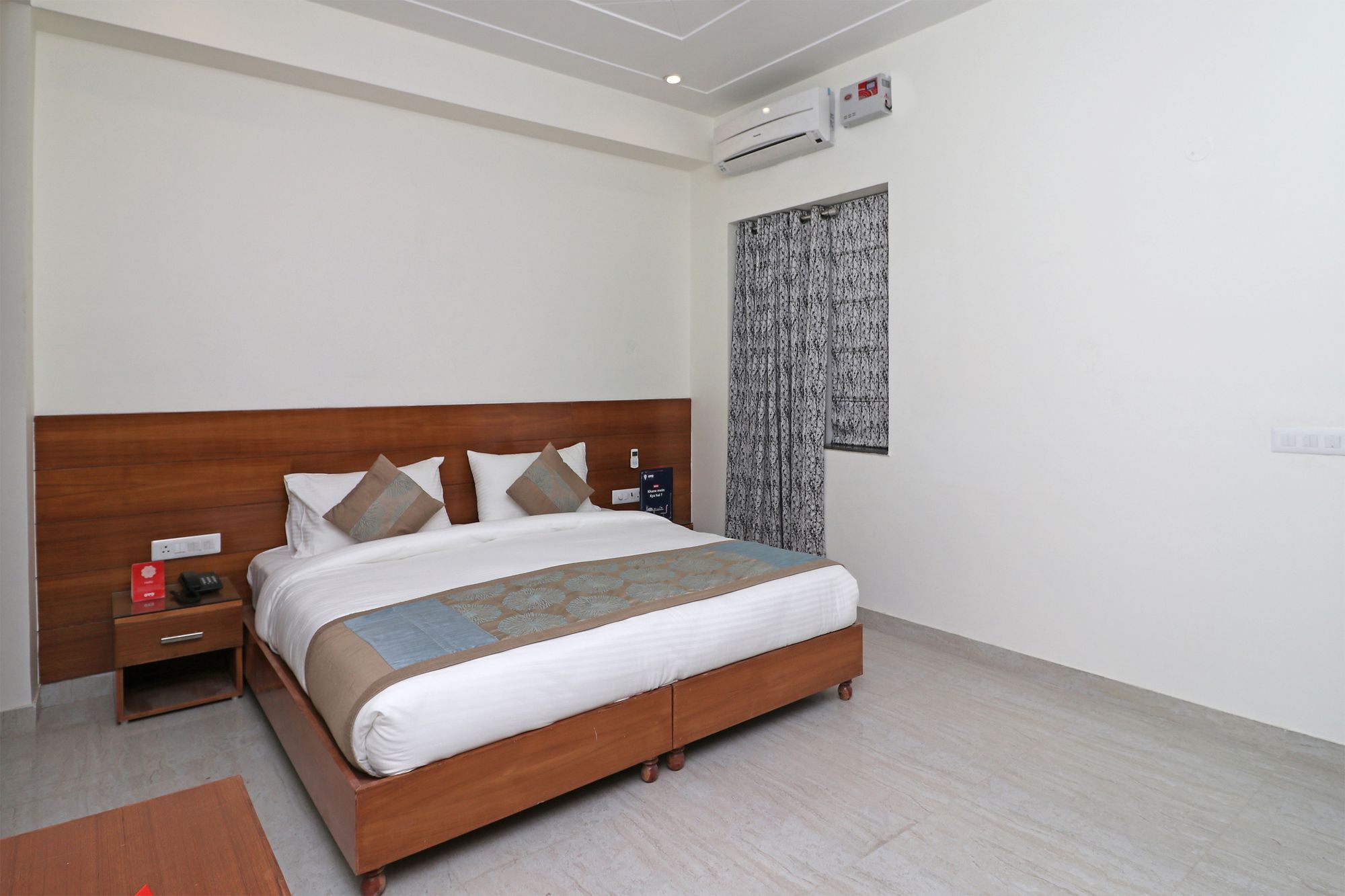 Oyo 10200 The Aroma Residency