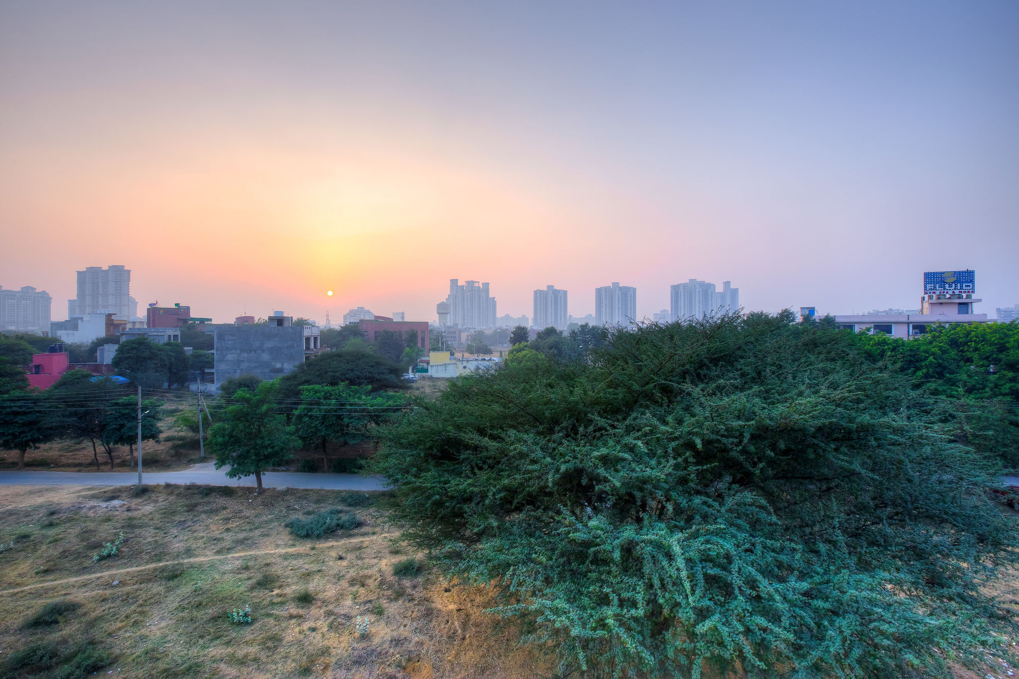 Treebo White Castle, Hotel Gurgaon