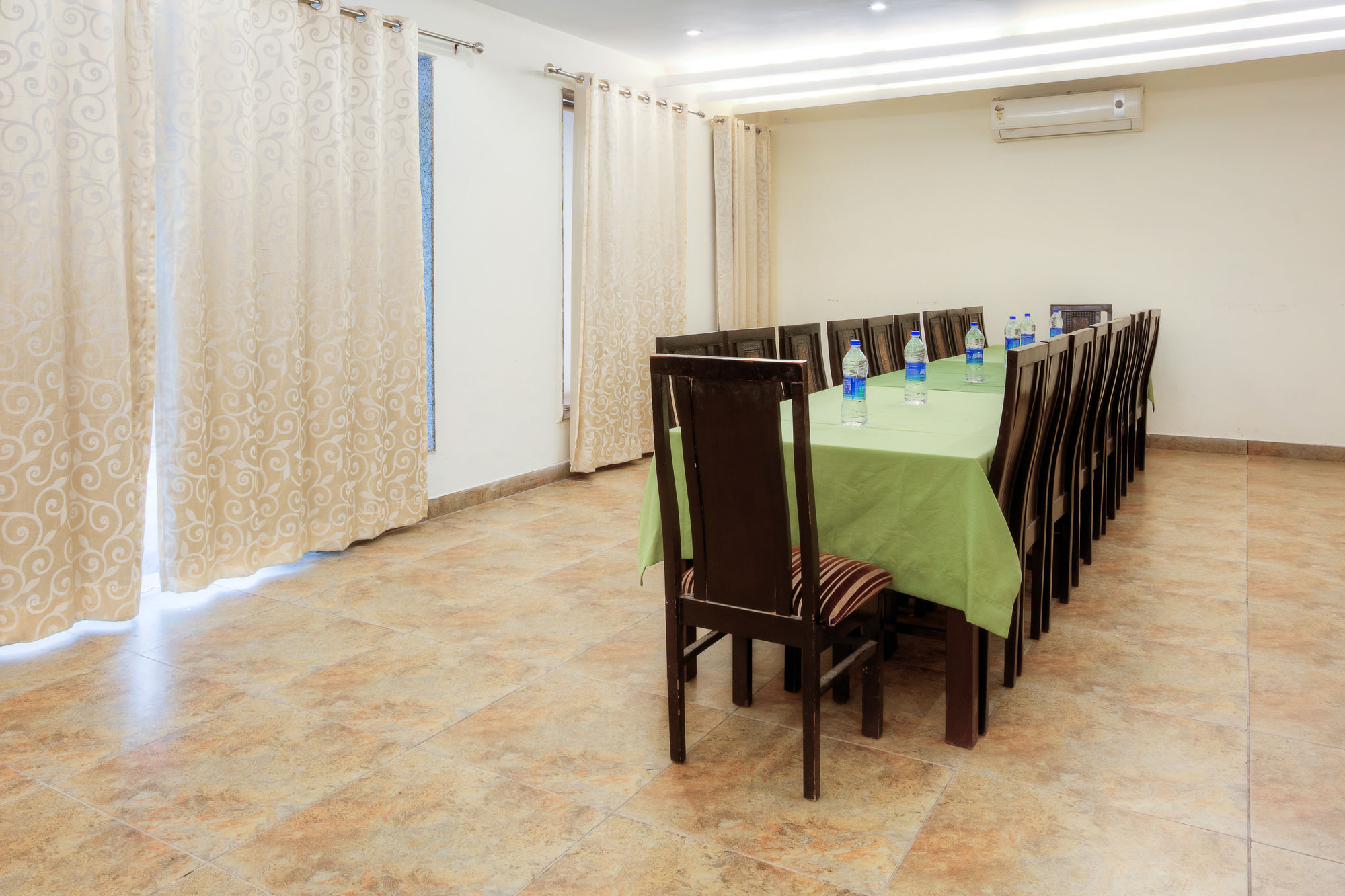 Treebo White Castle, Gurgaon