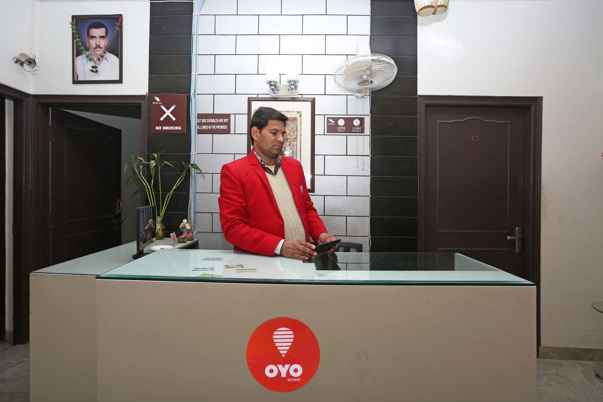 Oyo 3251 Royal