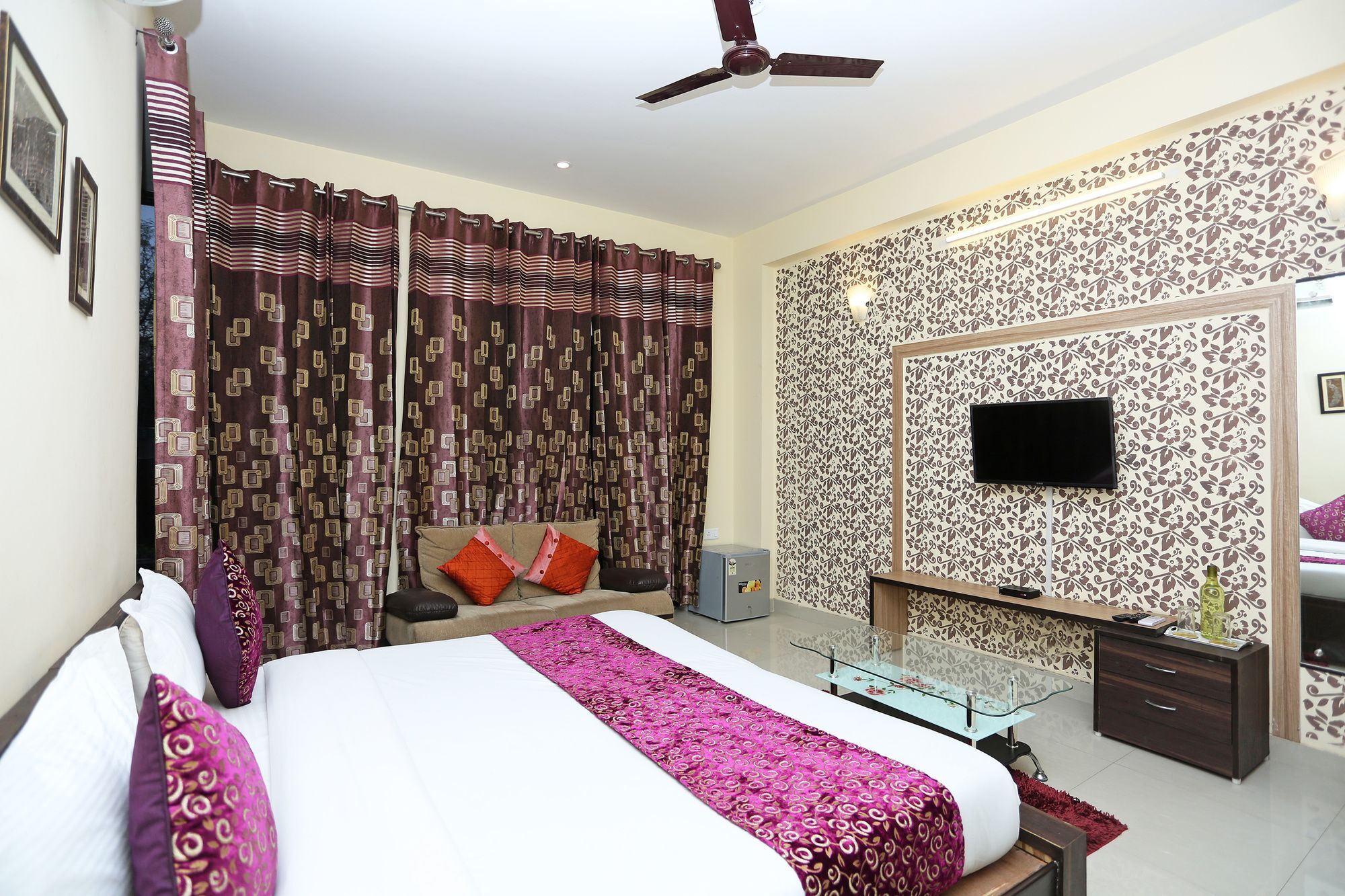 Oyo 9488 Istay Serenity Hotel 2*