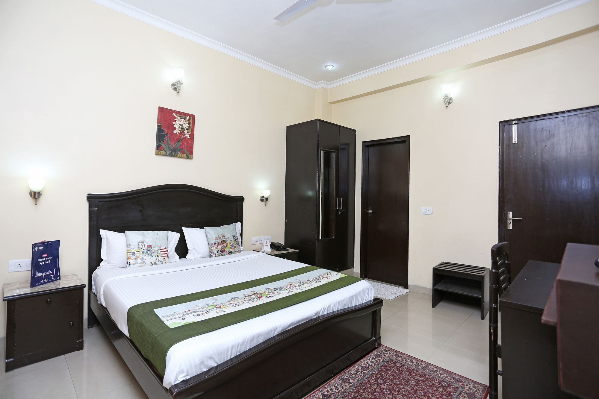 Hotel Oyo 9188 Near Dlf Phase 1