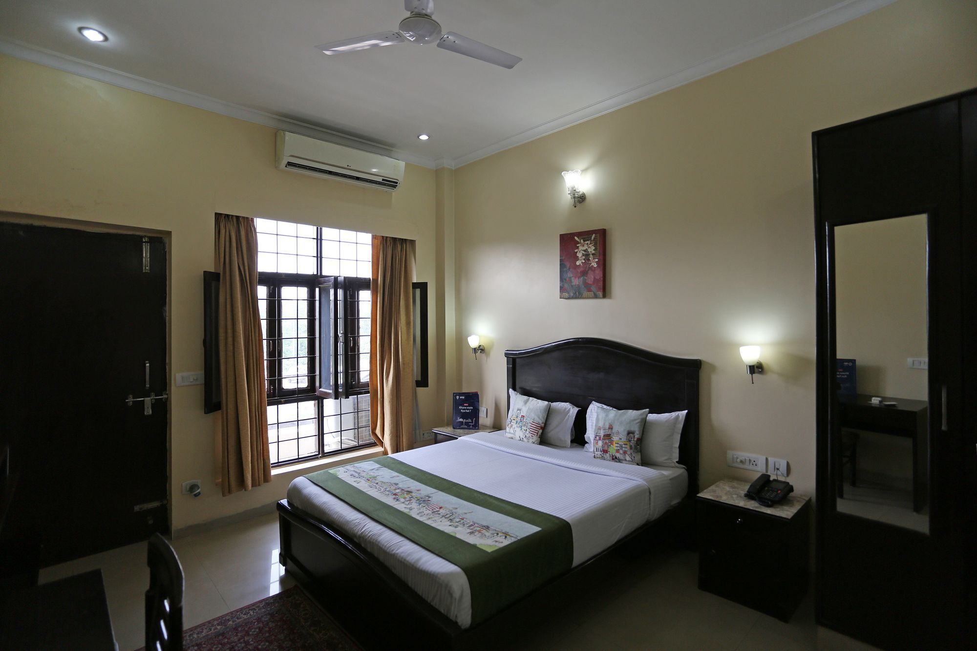 Oyo 9188 Near Dlf Phase 1 Hotel 2*