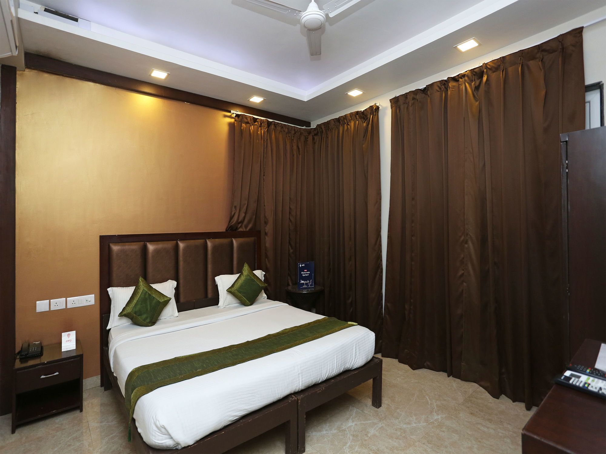 Oyo 14330 Wow Homes 3*