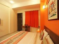 Oyo Dlf Mega Mall Hotel