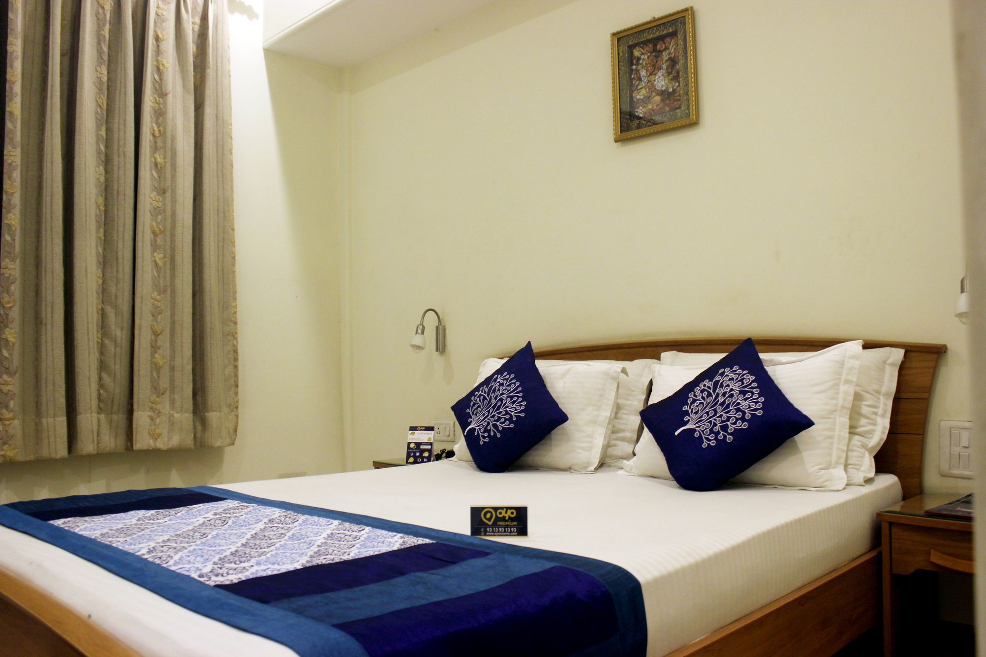 Oyo 9899 Palm Tree Hotel