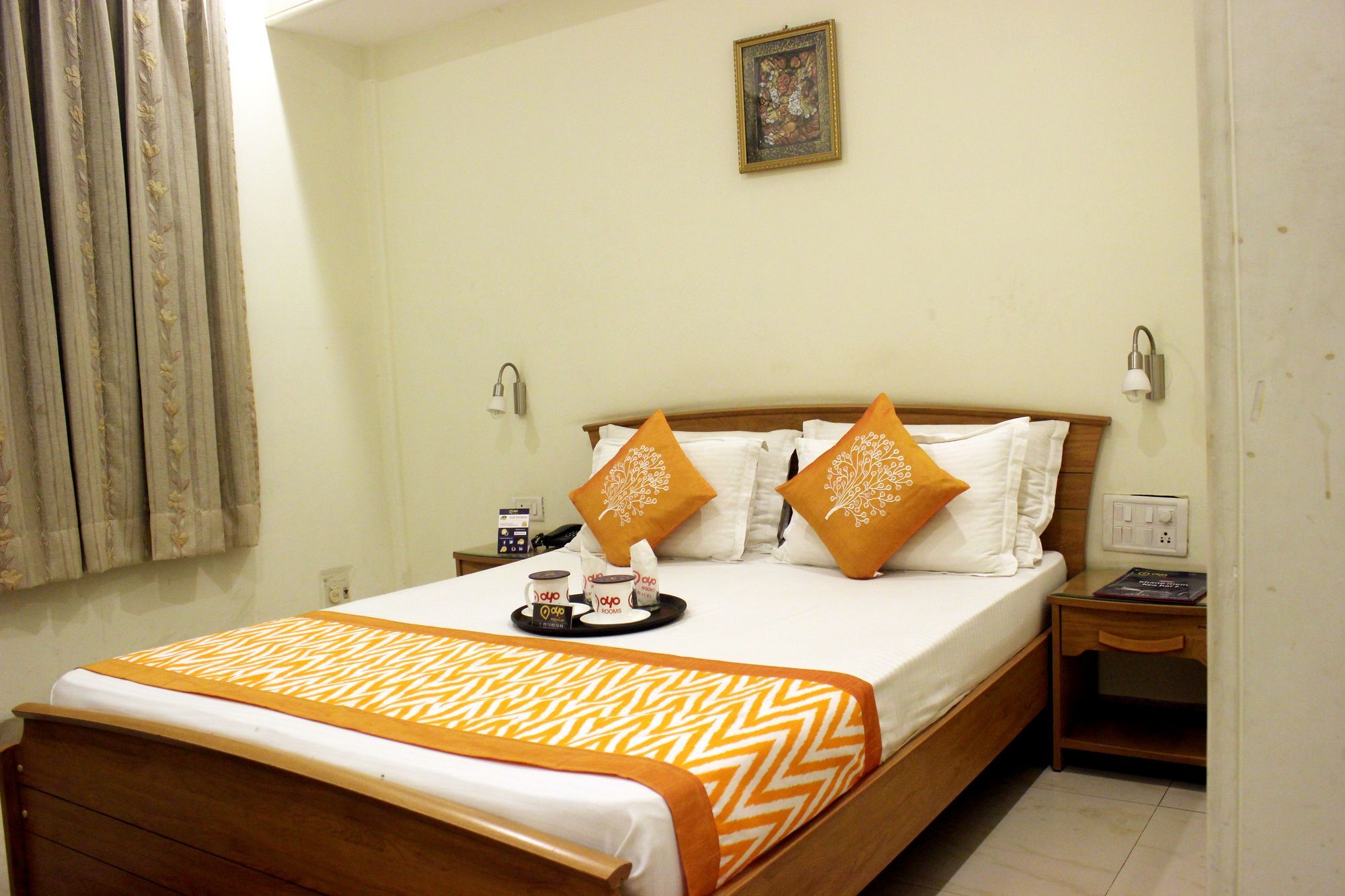 Oyo 9899 Palm Tree Hotel Gurgaon
