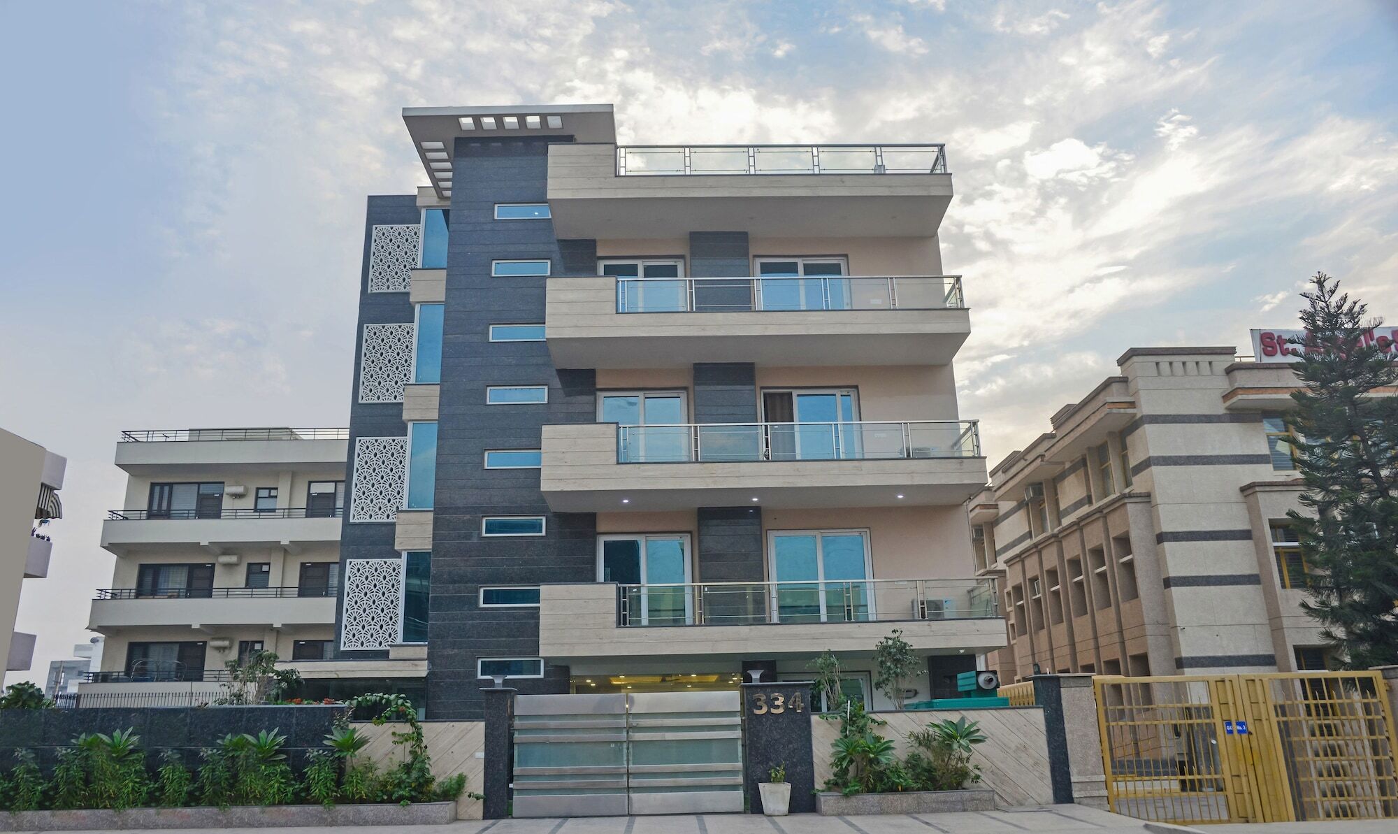 Treebo Vikrant's Residency Hotel Gurgaon
