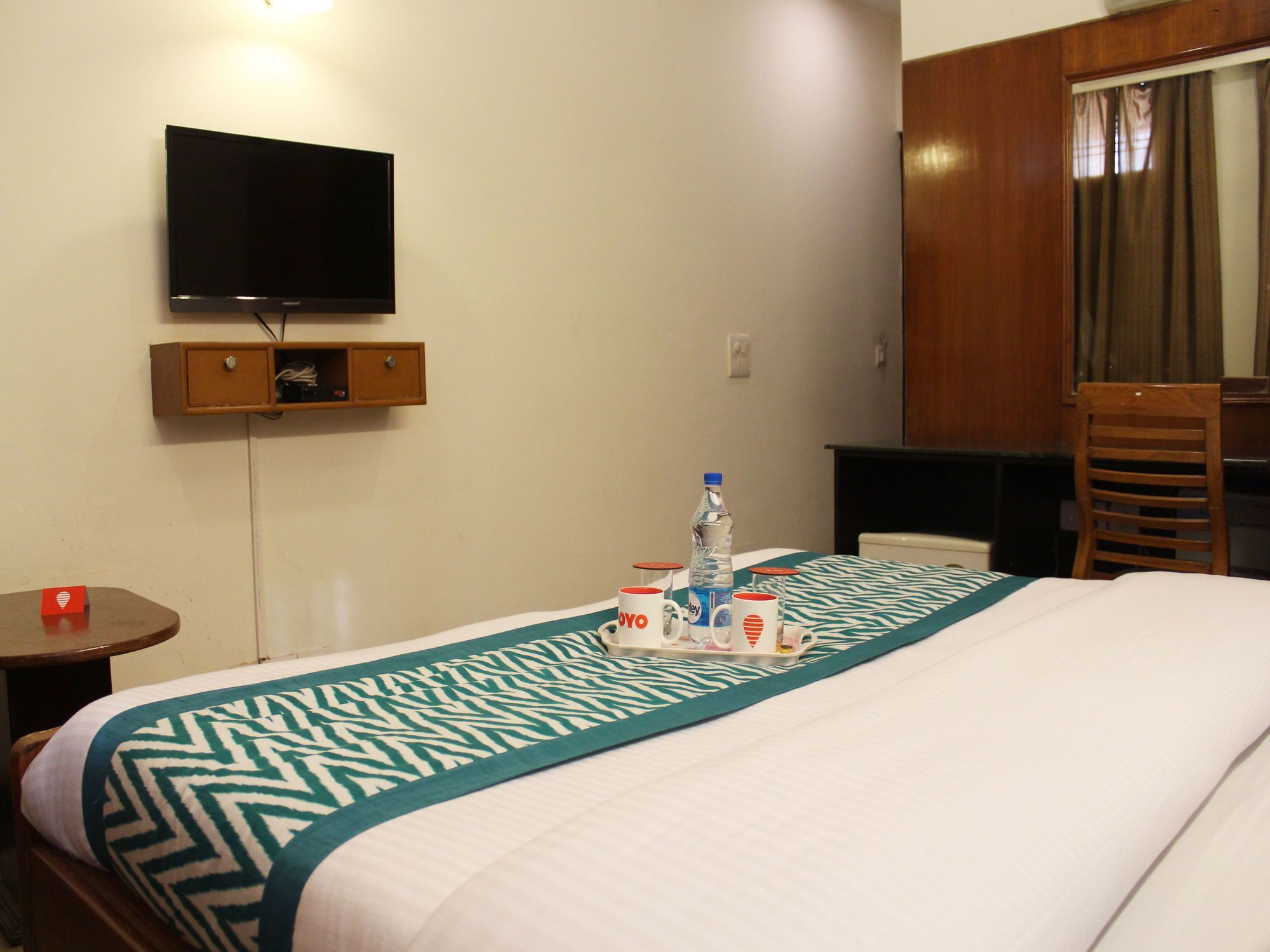 Oyo 3585 Near Galleria Hotel Gurgaon