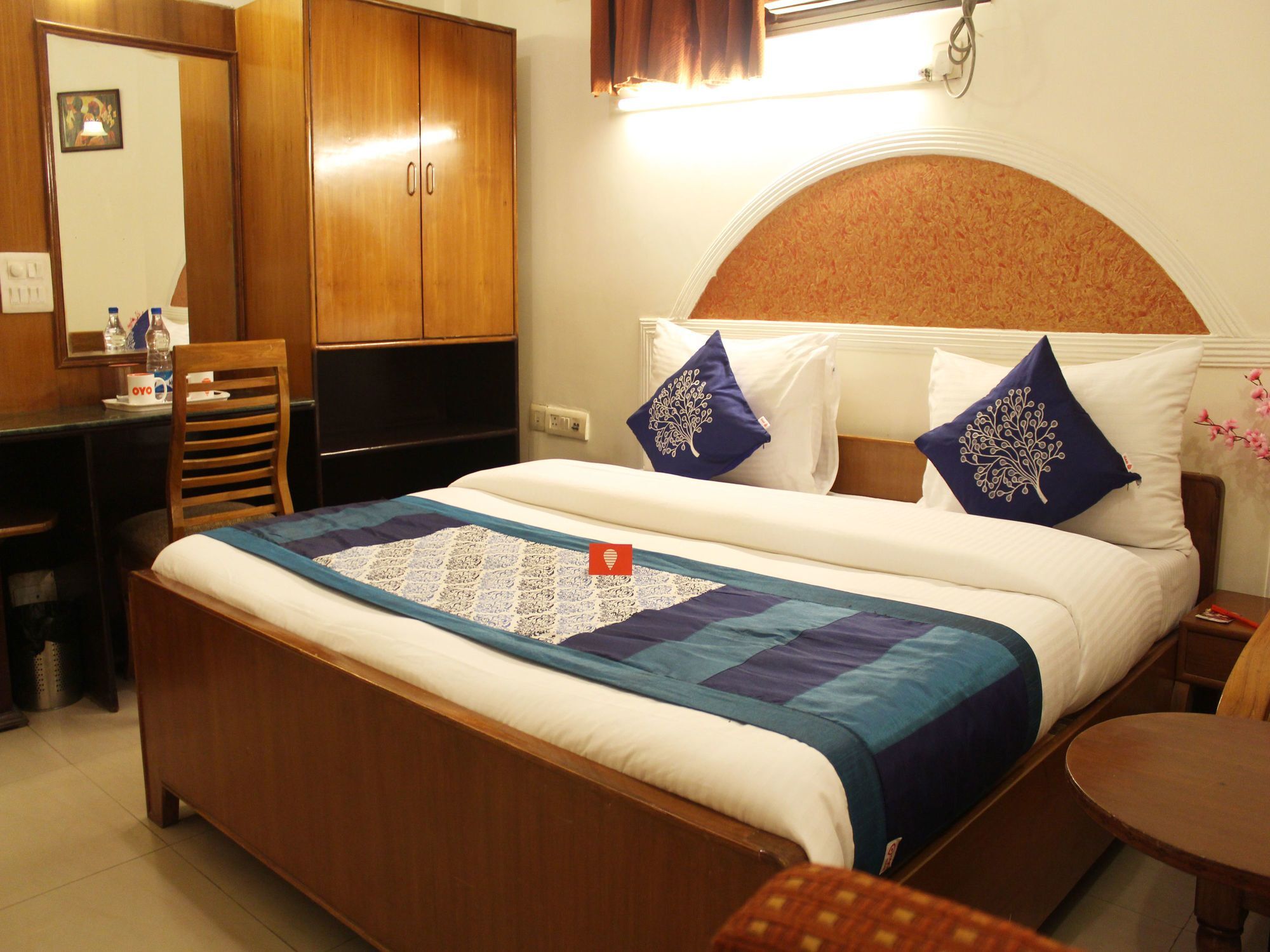 Oyo 3585 Near Galleria Hotel Gurgaon