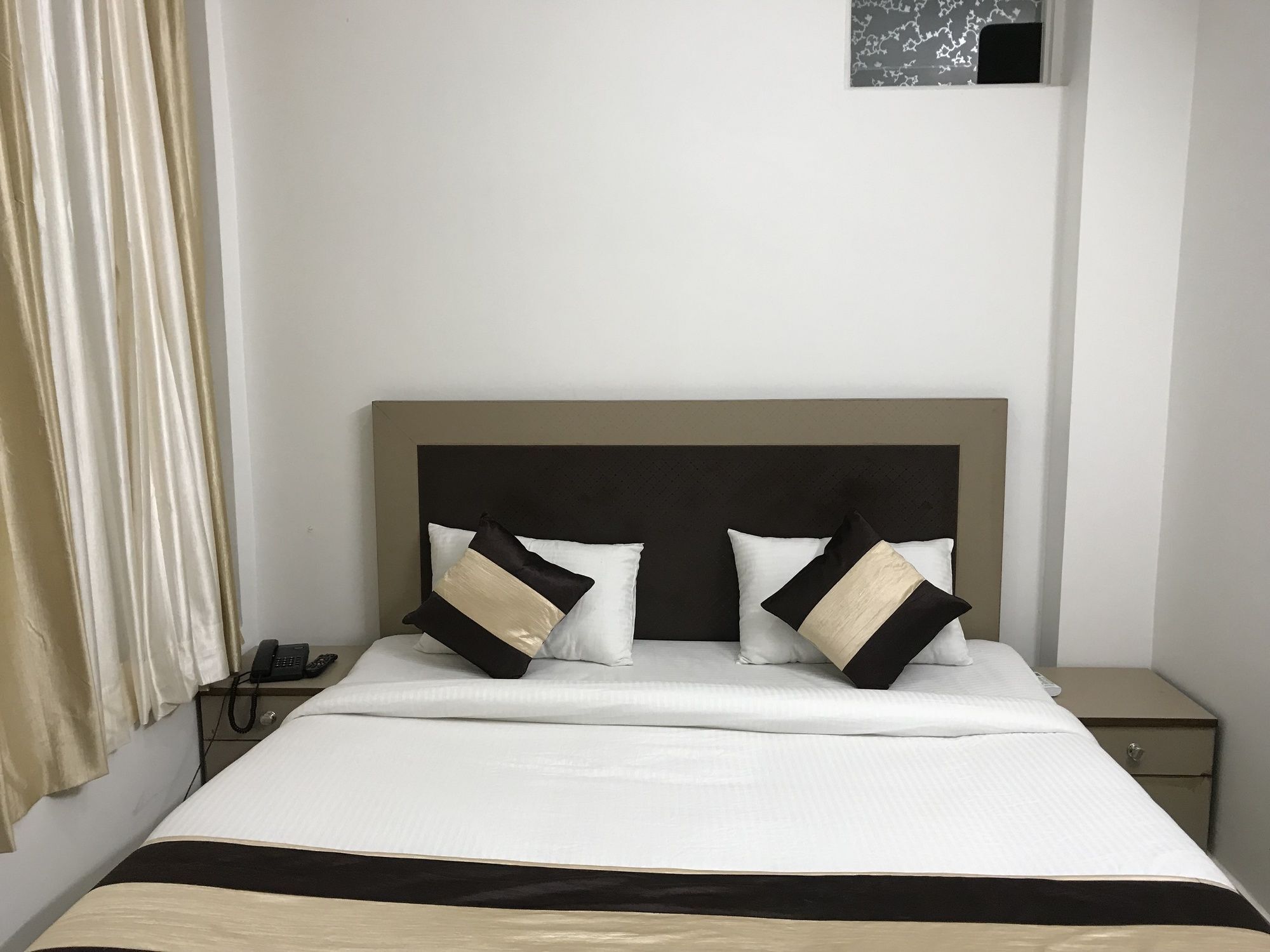 Rv Homes Sector 45