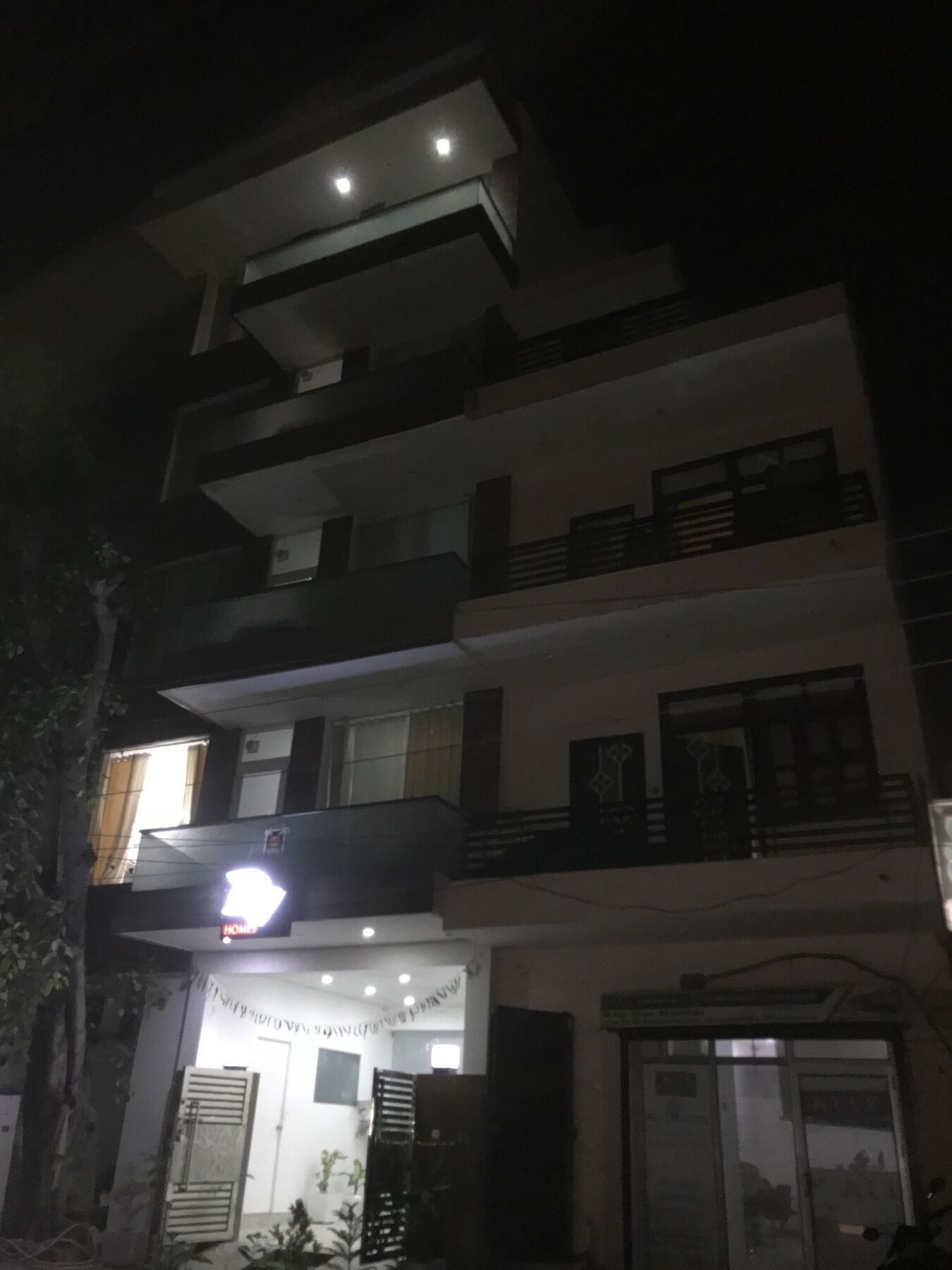 Rv Homes Sector 45 Hotel 3*