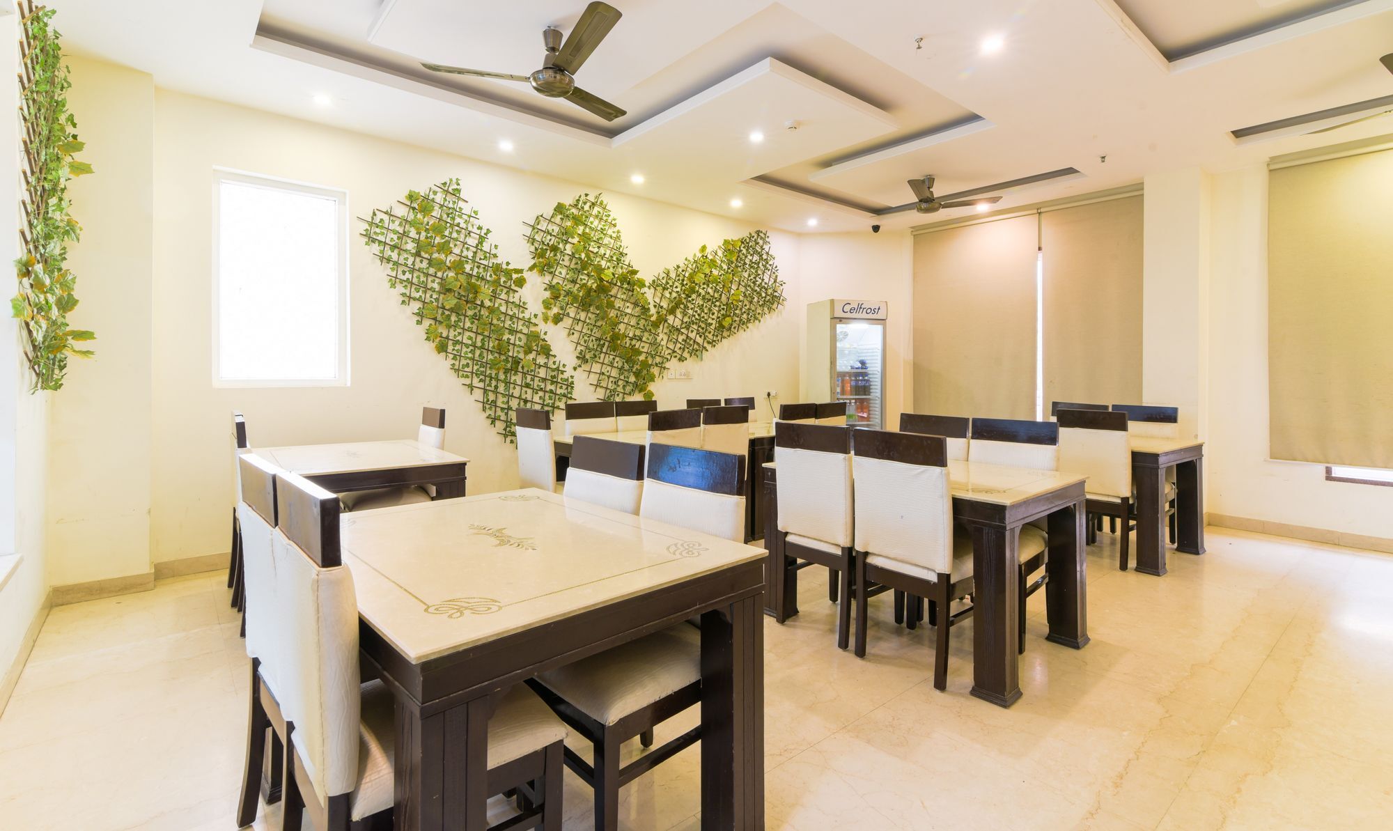 Treebo Q-cent Gurgaon