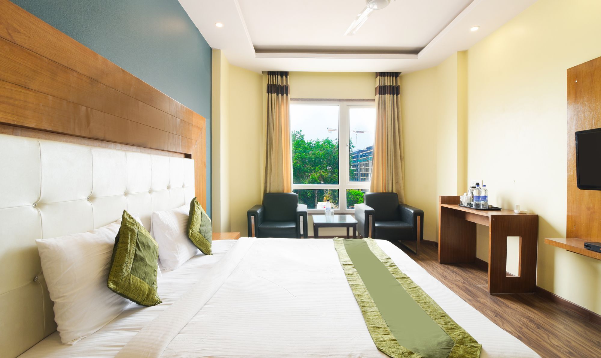 Hotel Treebo Q-cent 3*