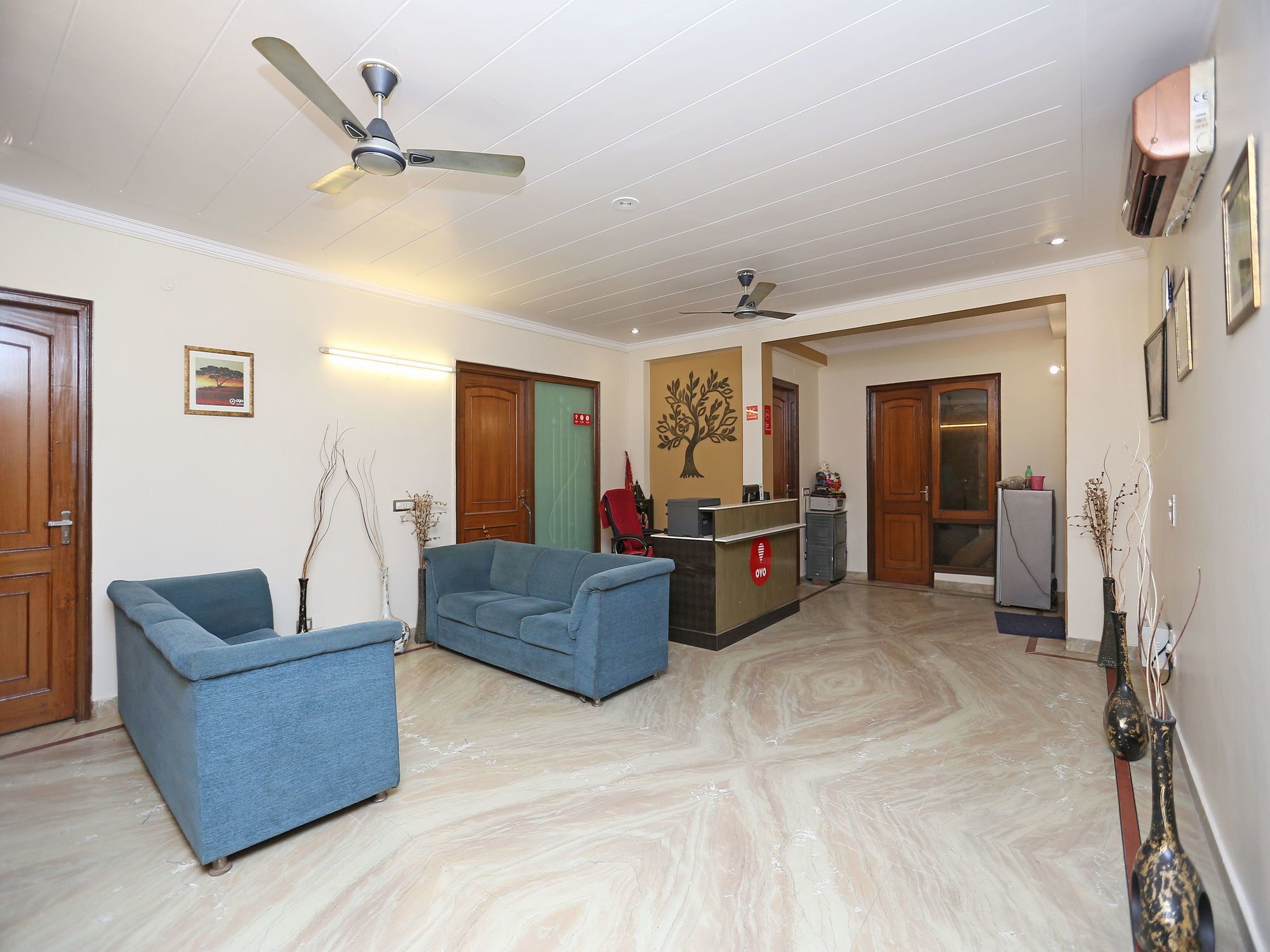 Hotel Oyo 9581 Milan Gurgaon