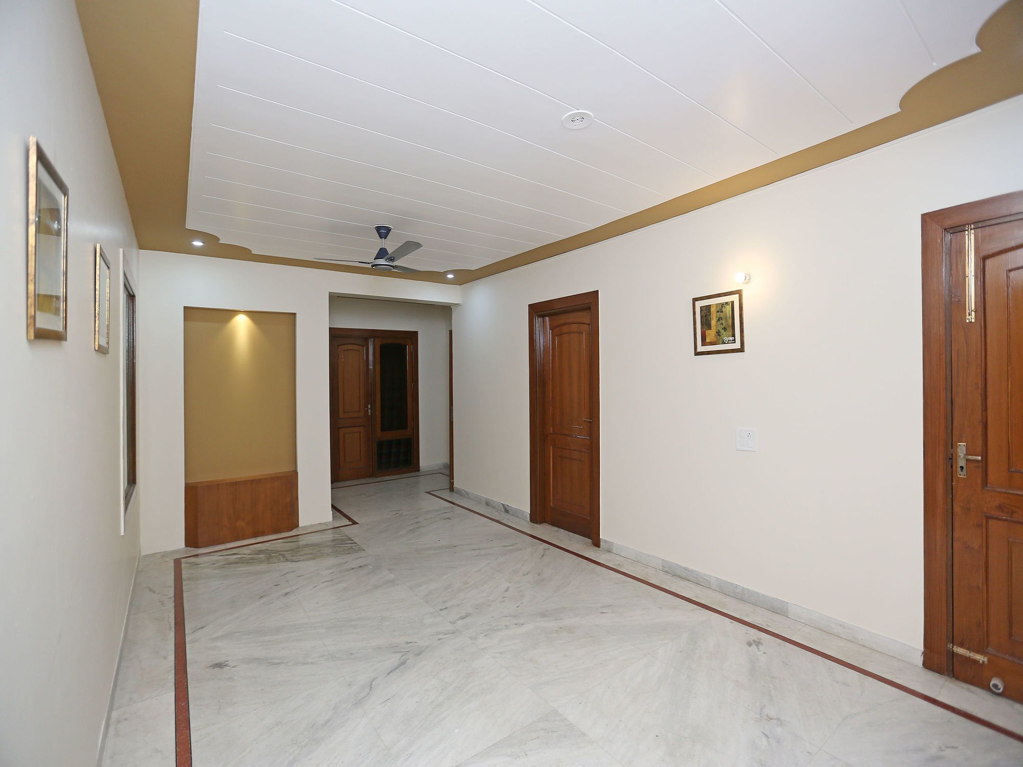 Hotel Oyo 9581 Milan Gurgaon