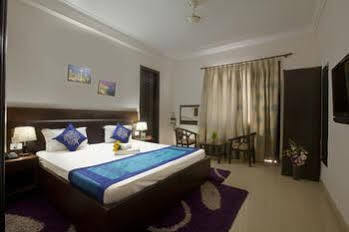 Oyo Medanta Iii Hotel Gurgaon