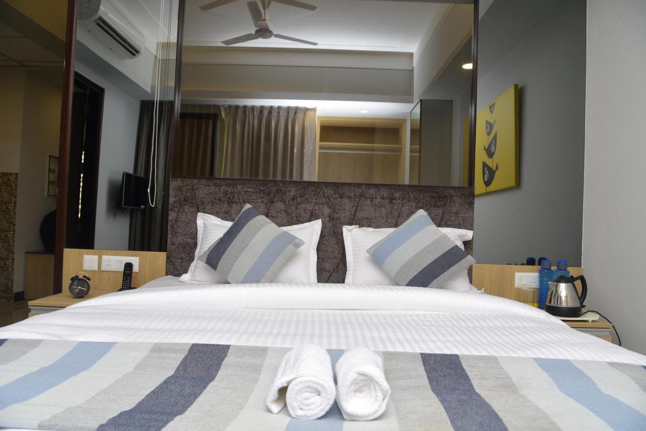 Ziffy Homes Sapphire Apartment *