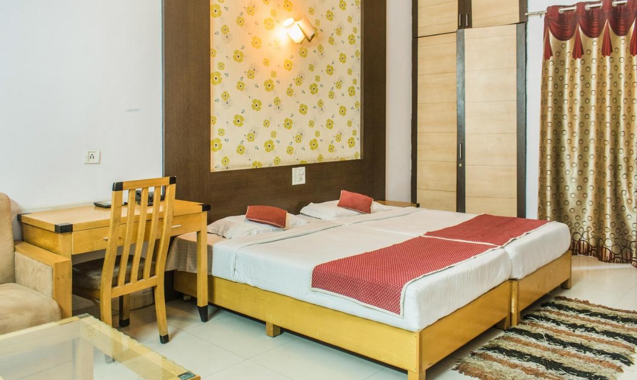 Elevate Residency Guest house Gurgaon