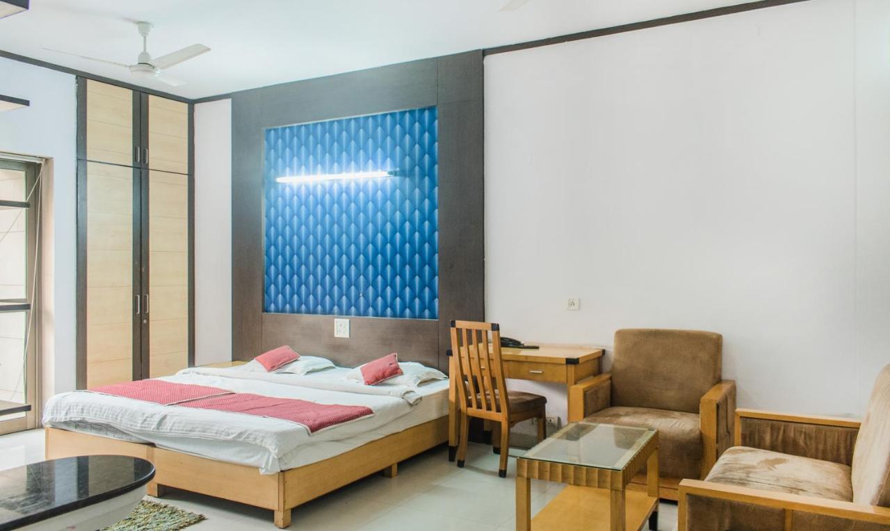Elevate Residency Guest house Gurgaon