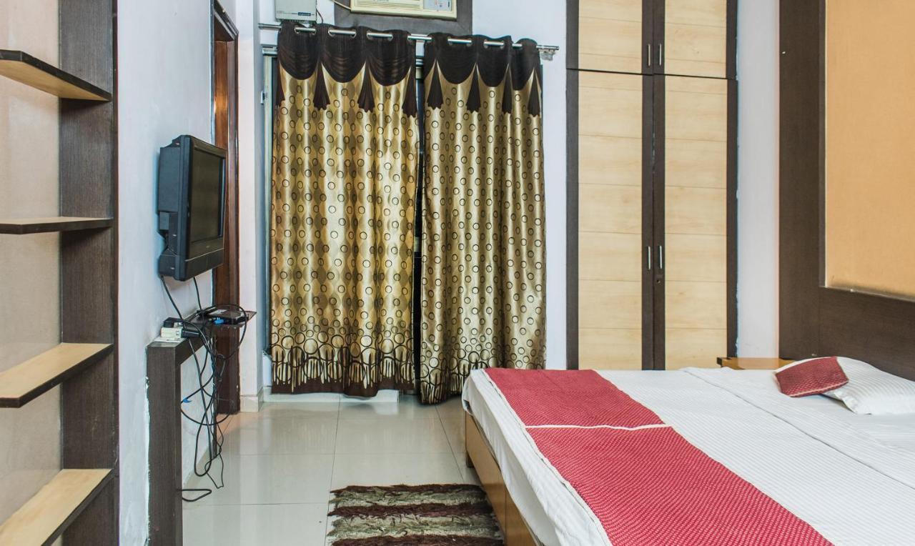 Guest house Elevate Residency