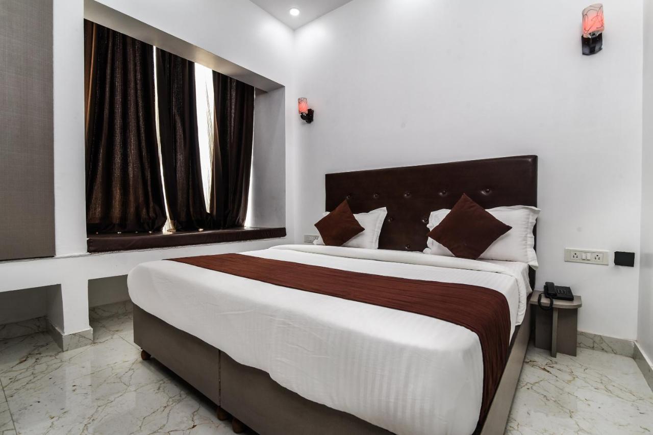 Red Gurgaon