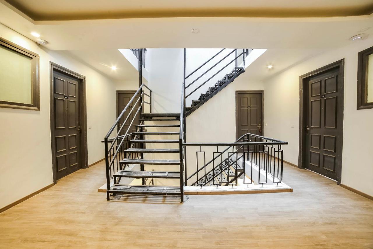 Super Townhouse Sector 46 Near Appu Ghar