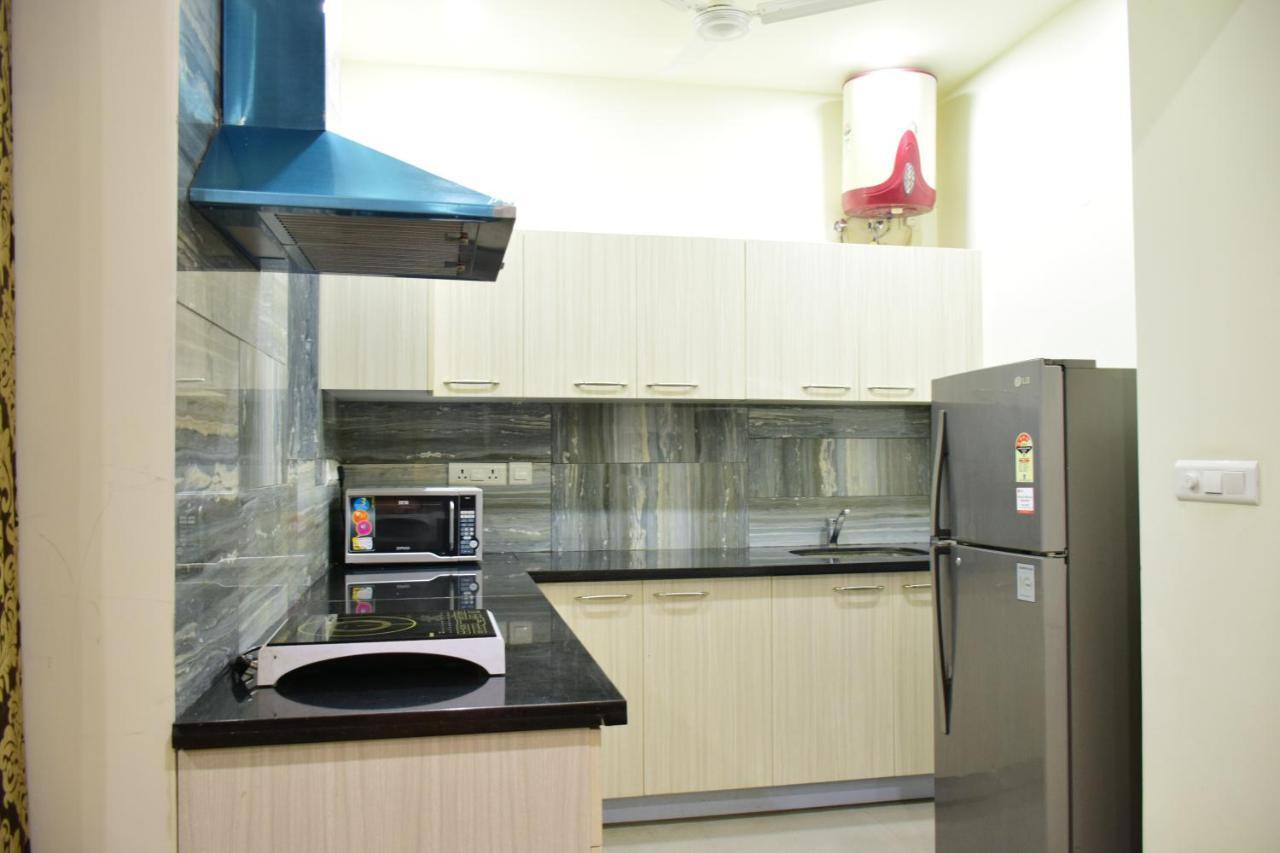 When In - Service Apartments, Next To Artemis Hospital Hotel Gurgaon