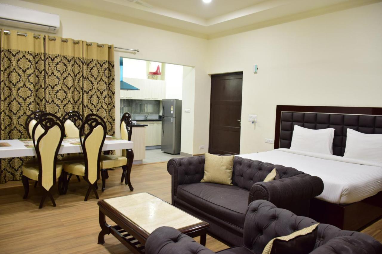 When In - Service Apartments, Next To Artemis Hospital 3*