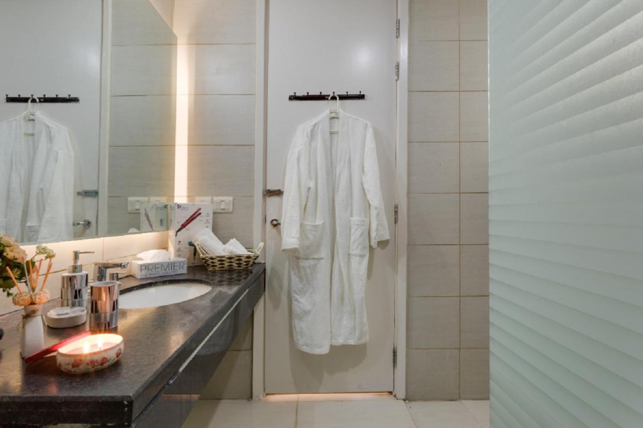 Hostie Eshana - Stylish 2bhk Duplex Near Golf Course Road Apartment Gurgaon