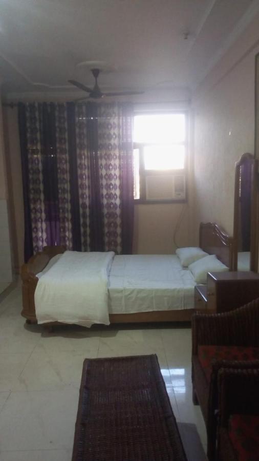 Mufis Homestay, Emerald Compound, New Palam Vihar-2