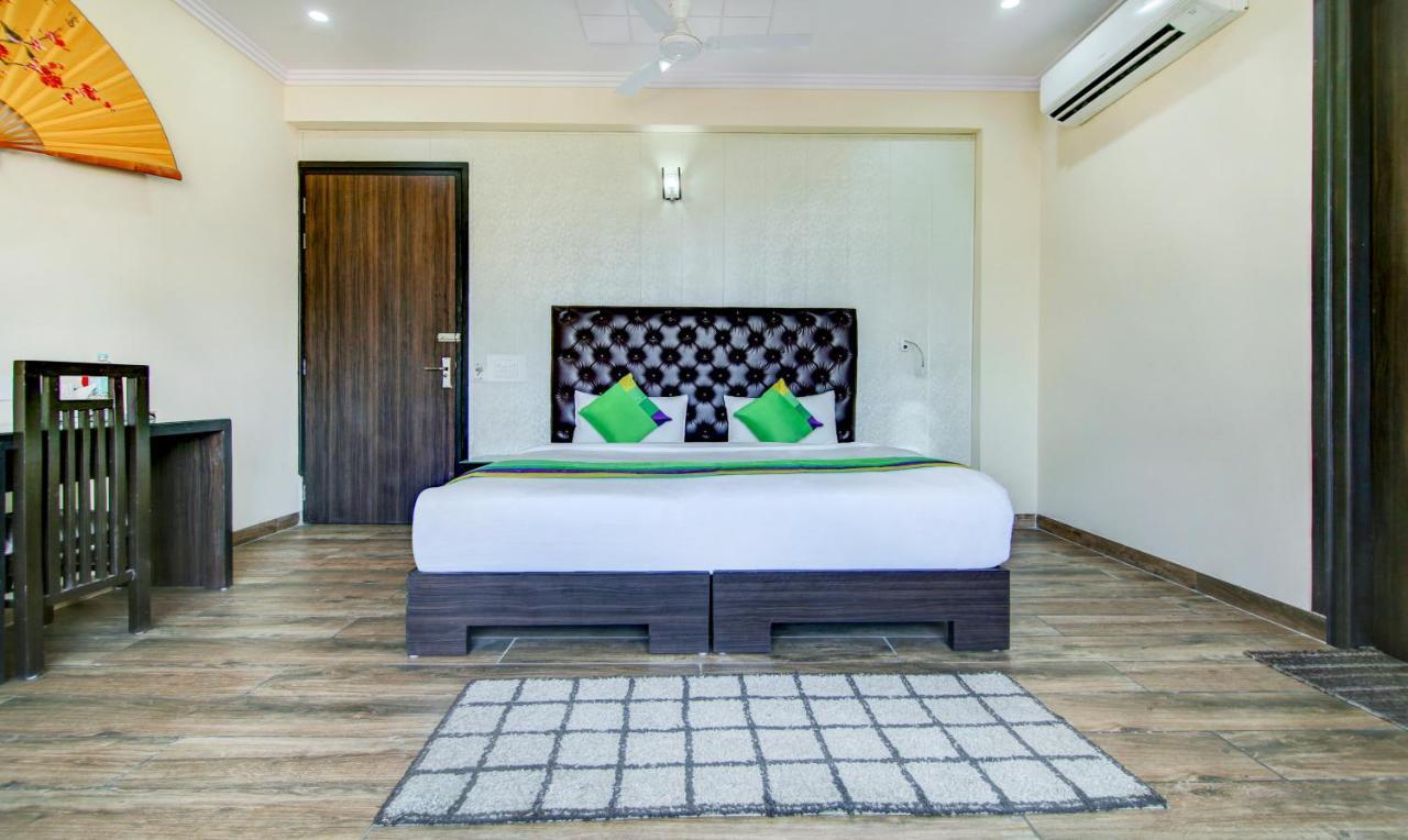 Hotel Treebo Trend Blooms Premium Gurgaon