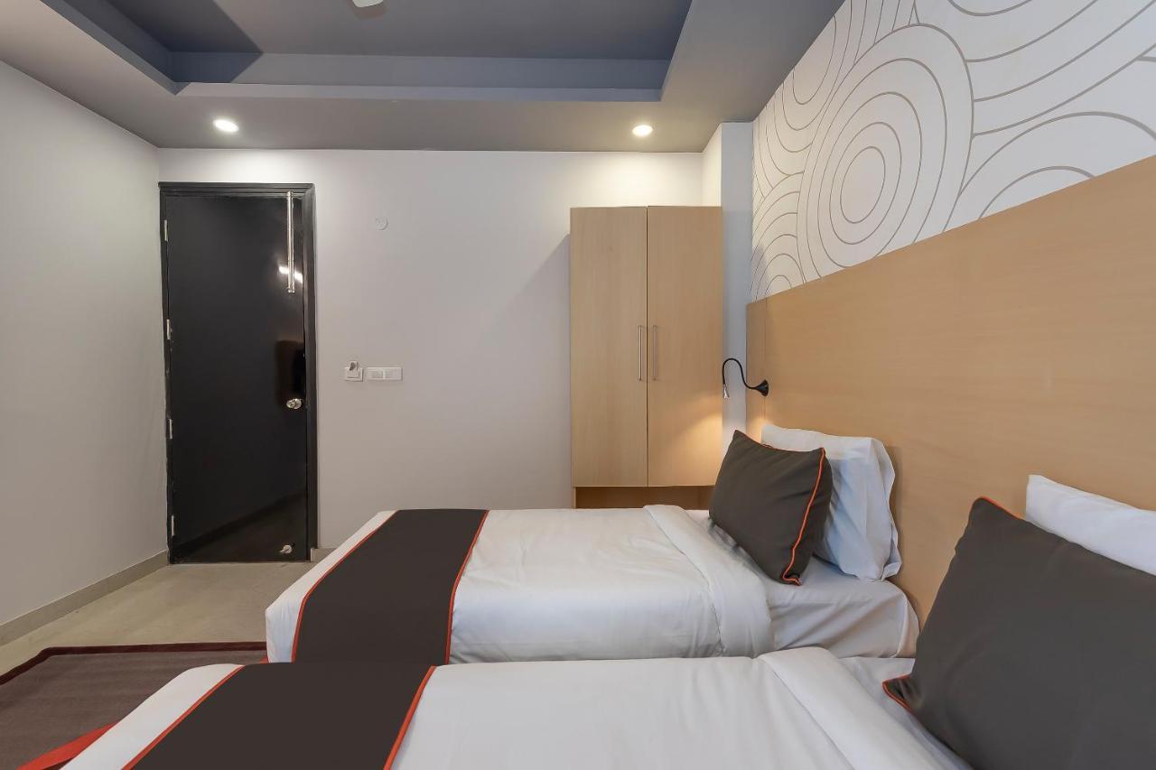 Hotel Collection O 162 Vardhman International