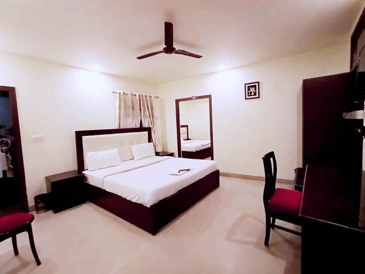 U S Fortune 3* Gurgaon