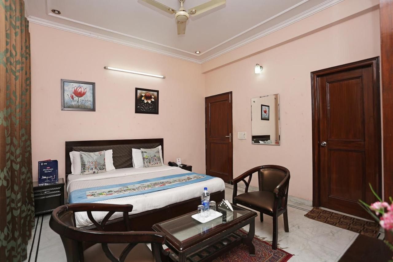 Hotel Oyo 306 Staayy 3*