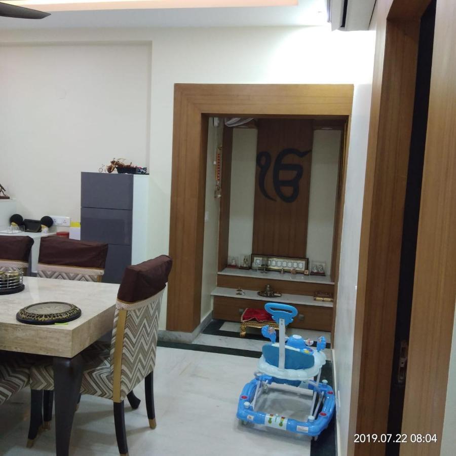 Nirvana Country - Peaceful In A For Female Travellers Gurgaon