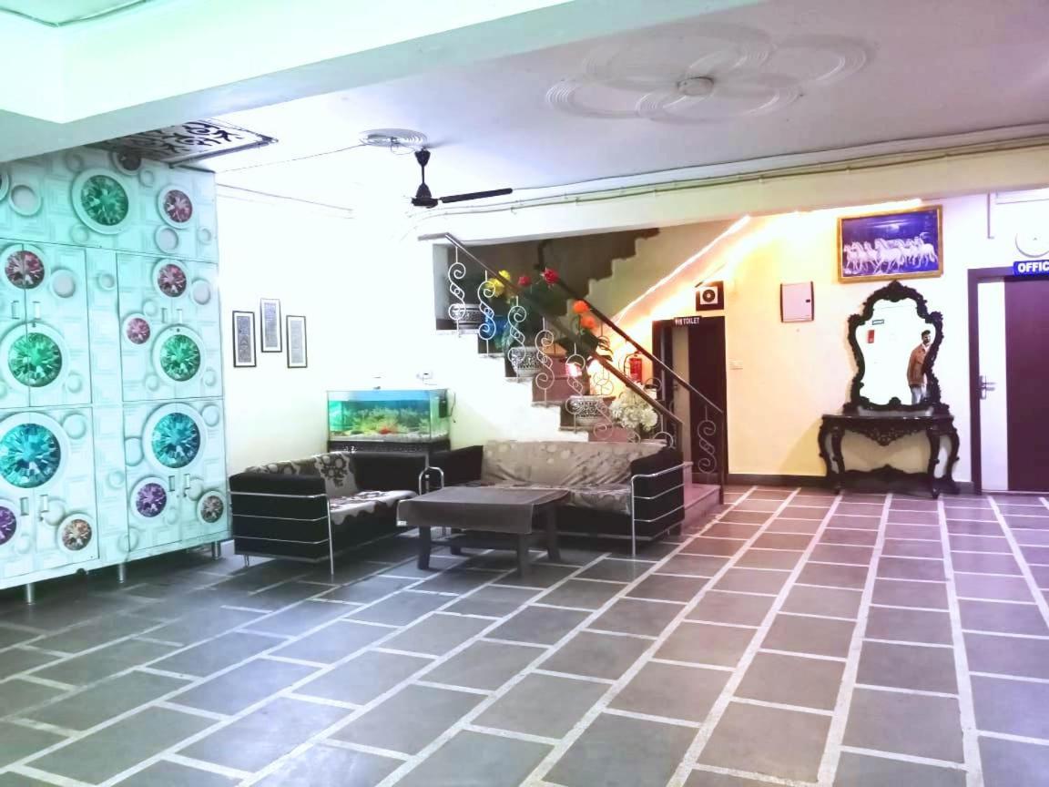 U S Fortune 3* Gurgaon