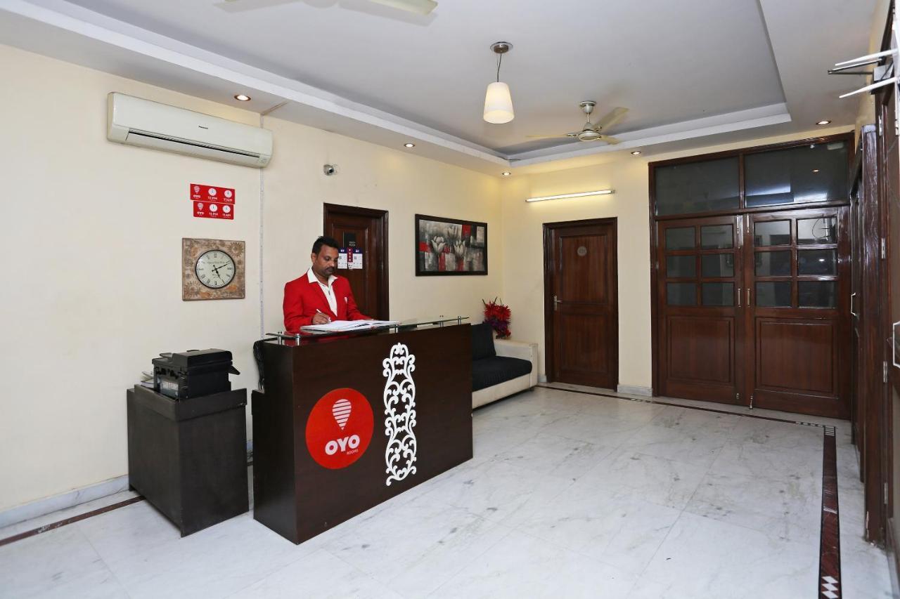 Hotel Oyo 306 Staayy Gurgaon