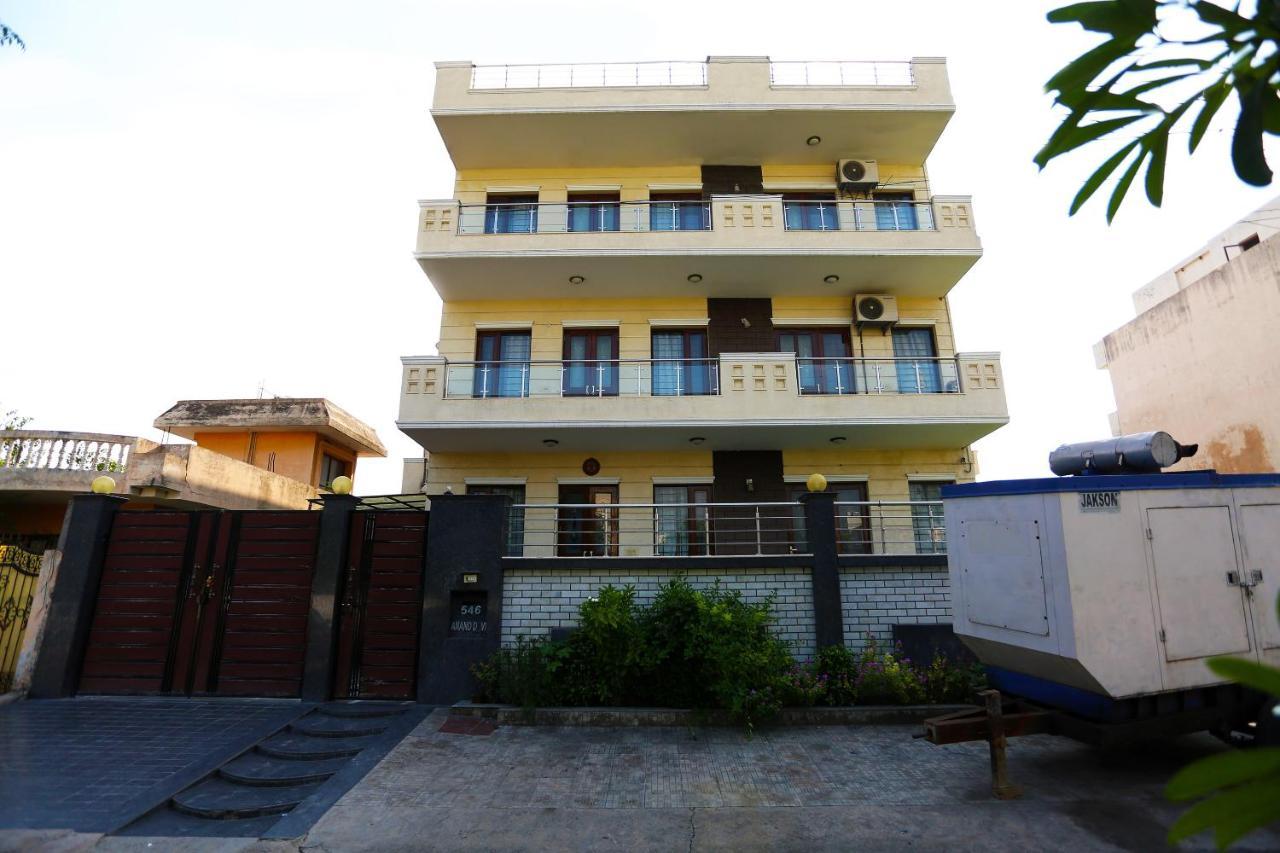 Hotel Oyo 306 Staayy Gurgaon