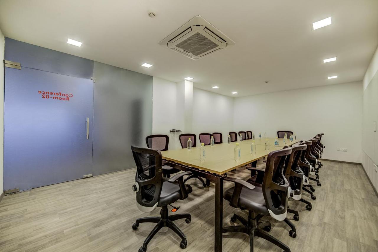 Super Oyo Townhouse 1251 Luxury Gurgaon