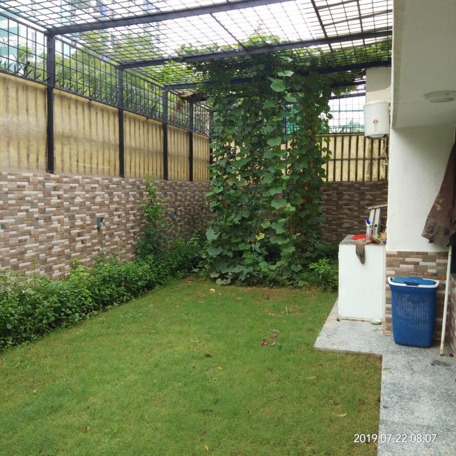 Bed & Breakfast Nirvana Country - Peaceful In A For Female Travellers Gurgaon