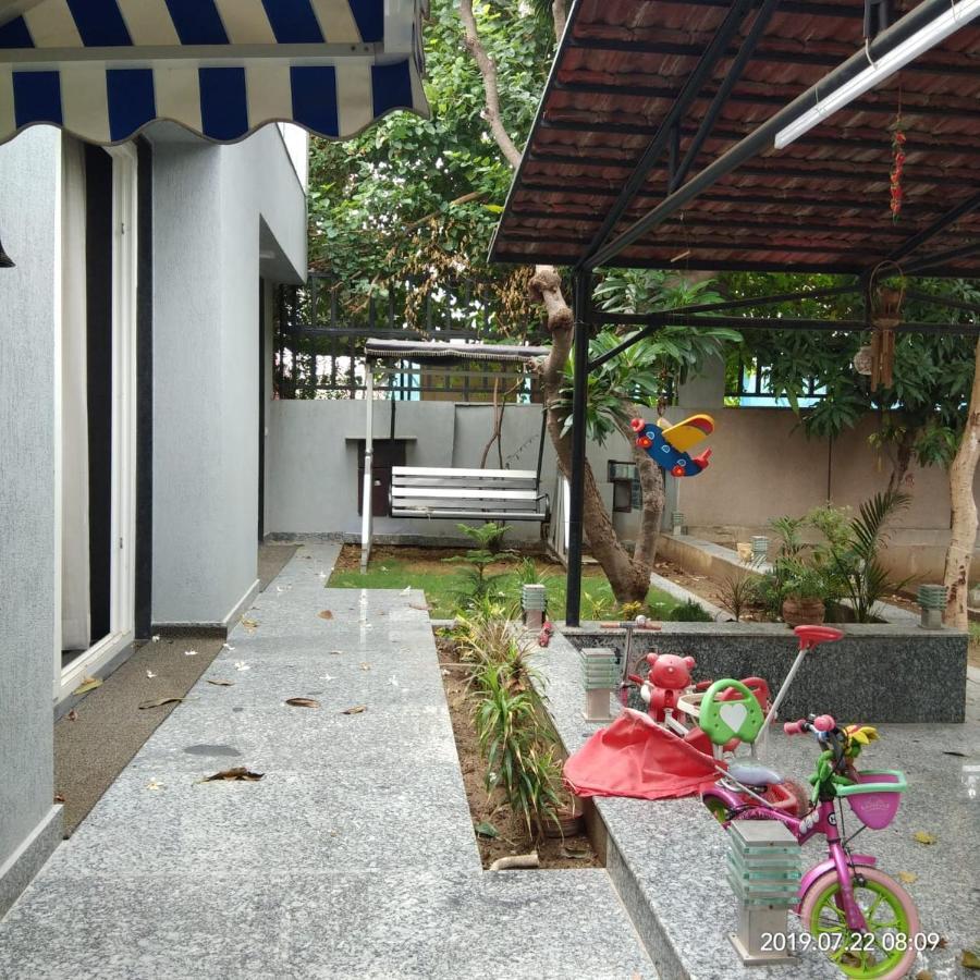 Nirvana Country - Peaceful In A For Female Travellers * Gurgaon