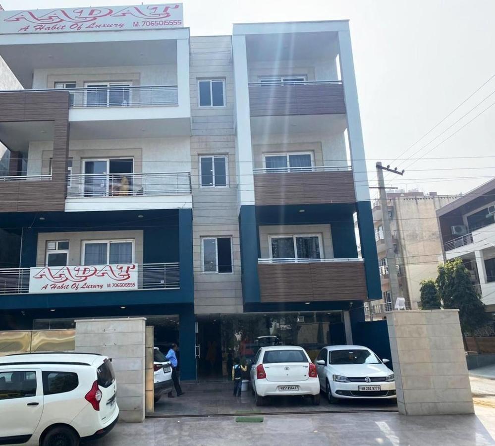 Aadat Residency Guest house